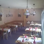 Adam Casa de hóspedes 3*