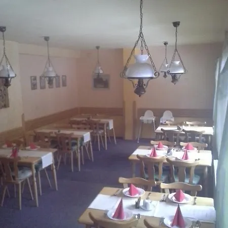 Adam Guest house 3*