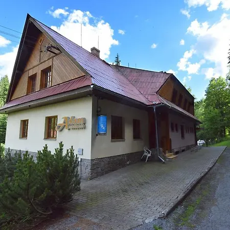 Adam Guest house 3*